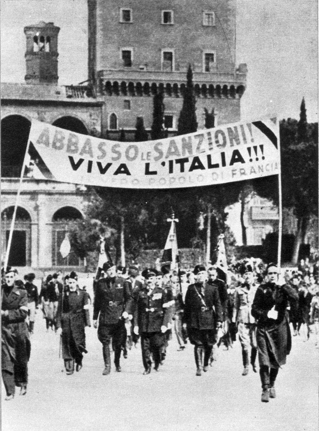 Manifestazione a Roma contro le sanzioni. 
