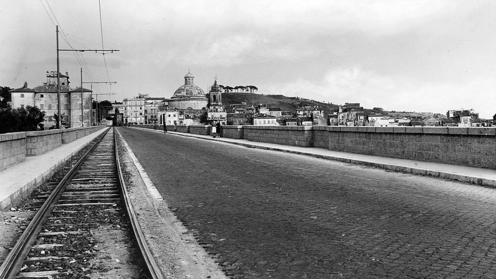Strada statale 7 “Via Appia”, ricostruzione del ponte di Ariccia 1946-1948 (Archivio storico Anas)