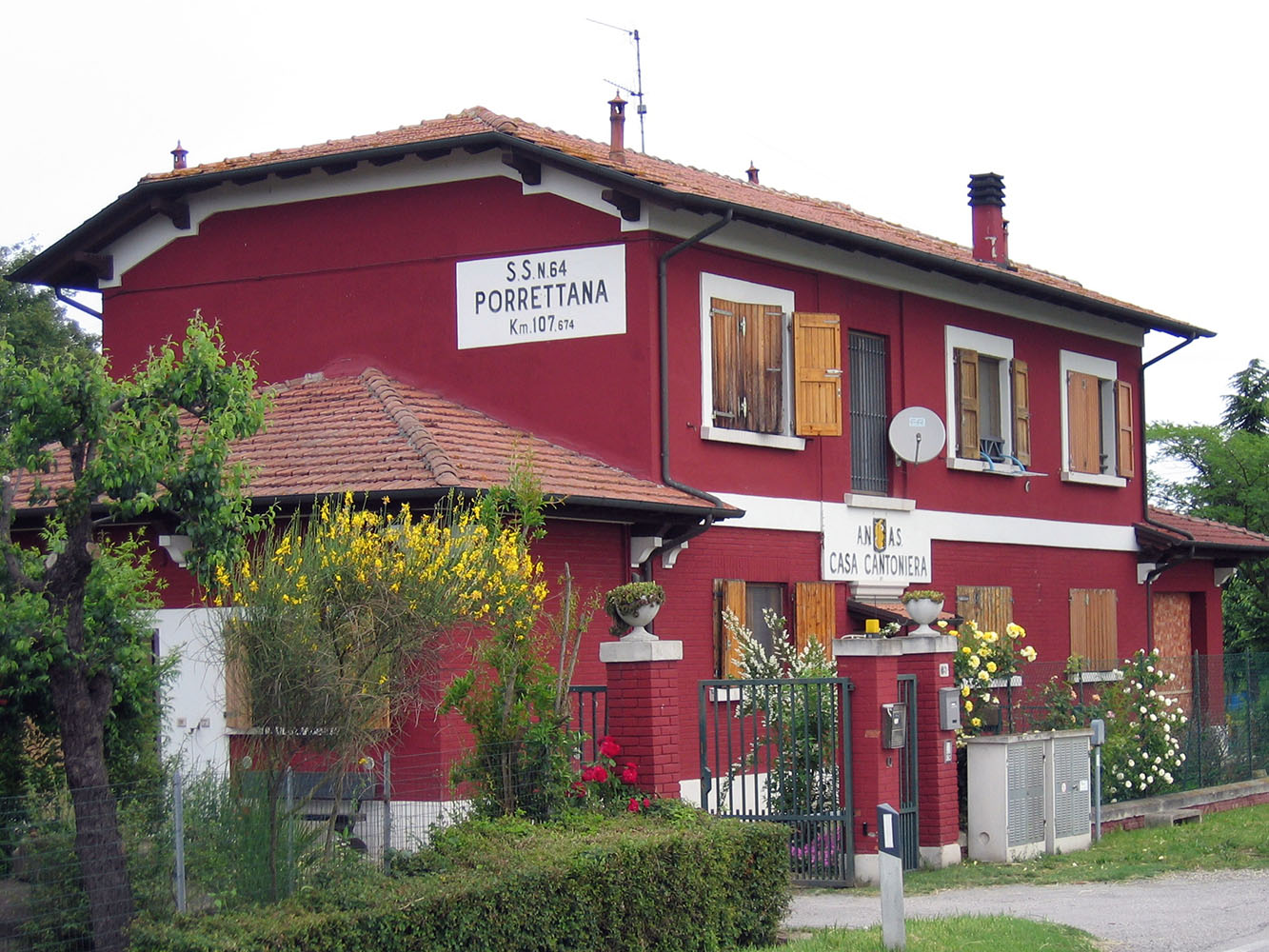 Casa Cantoniera Anas al km 107 della SS64 "Porrettana", Emilia Romagna (Archivio storico Anas)